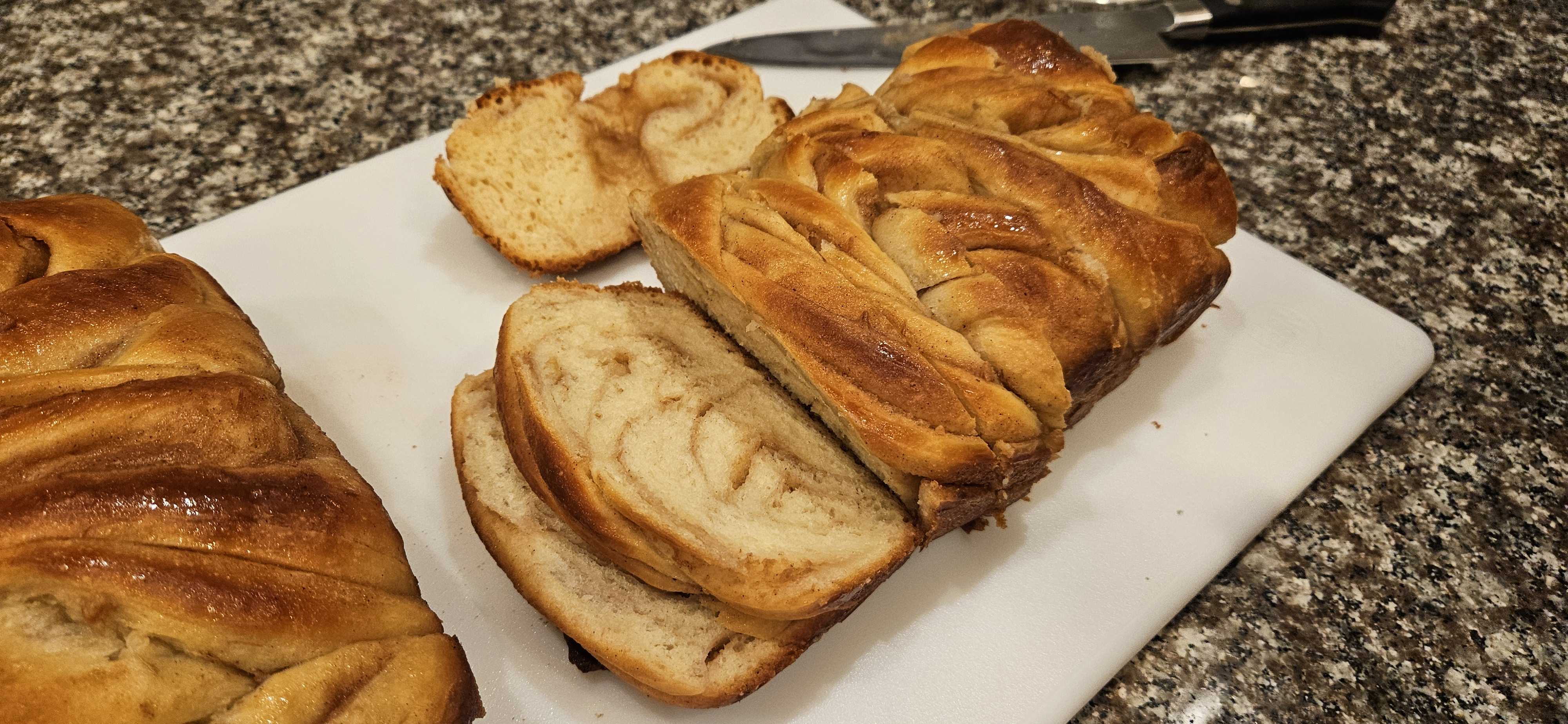 braidedapplebread